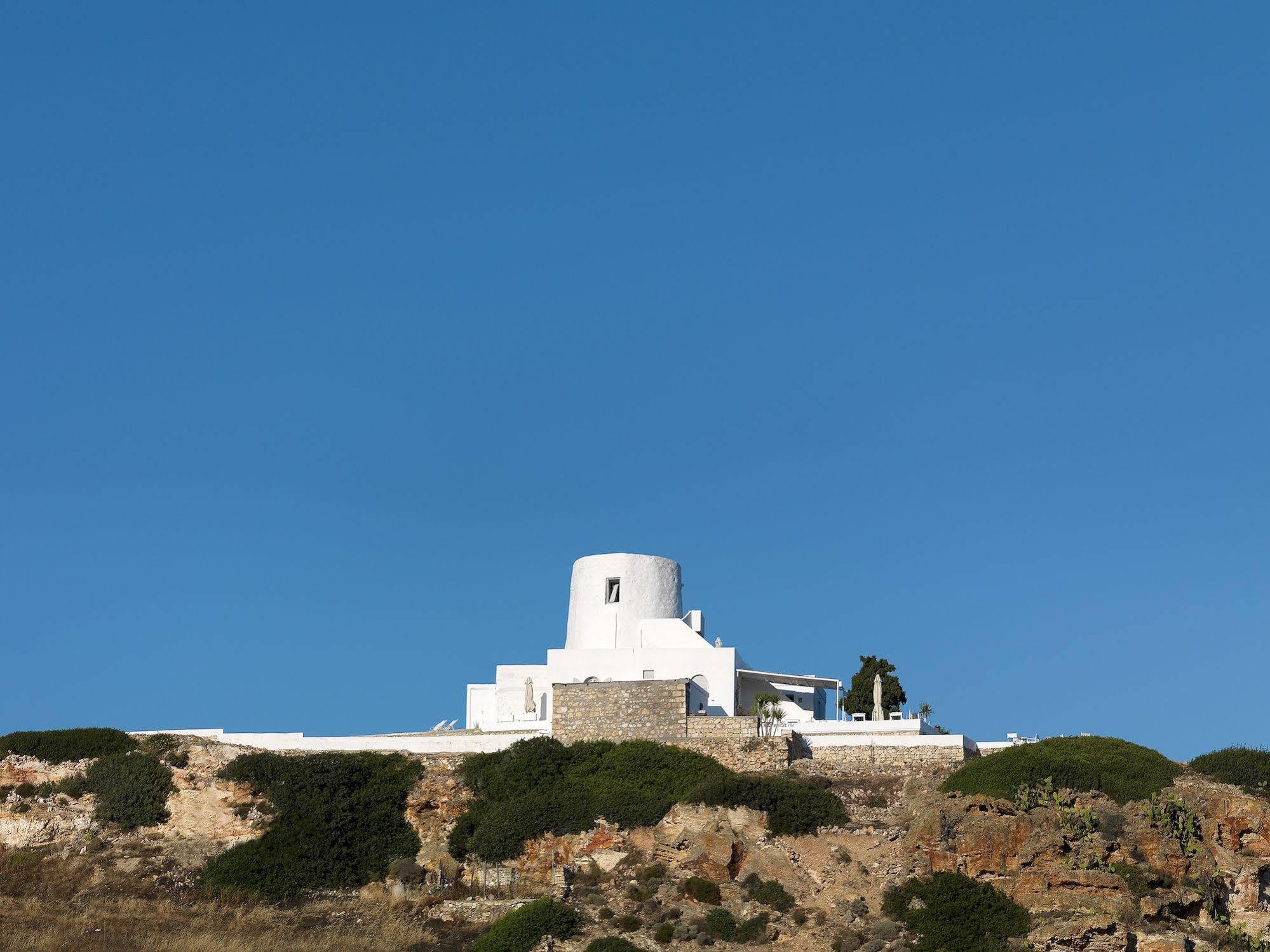The Windmill Hotel 3*